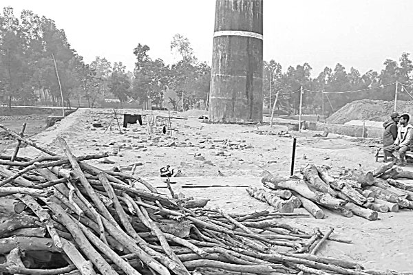 অবৈধ ইটভাটার ছড়াছড়ি হুমকির মুখে পরিবেশ