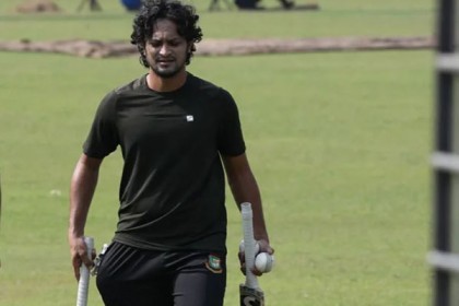 তর্ক-বিতর্কের মাঝেই অনুশীলনে সাকিব