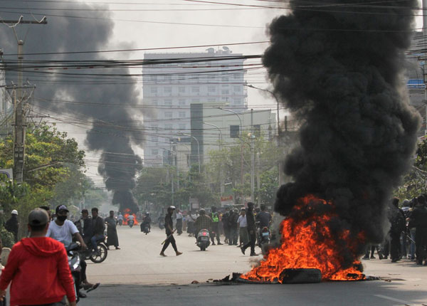 মিয়ানমারে আইনশৃঙ্খলা বাহিনীর গুলিতে নিহত ৫০ 
