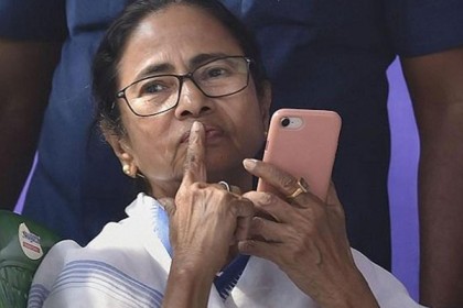 মমতার কল রেকর্ড ফাঁসের দাবি, ‘বিজেপি নেতার সাহায্য চেয়ে ফোন’