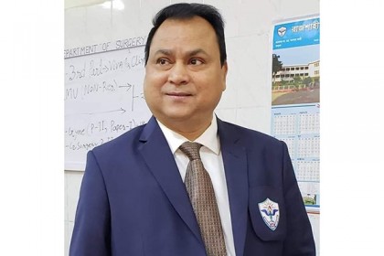 সারাদিন রোগী দেখে হঠাৎ হাসপাতালে ভর্তি ডাক্তার, অতঃপর করোনায় মৃত্যু...