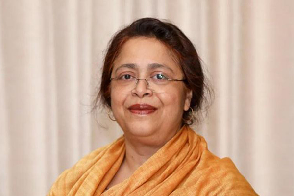 করোনায় আক্রান্ত হয়ে হাসপাতালে সিমিন হোসেন রিমি 