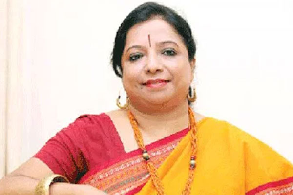 করোনা আক্রান্ত হয়ে হাসপাতালে সংগীতশিল্পী মিতা হক
