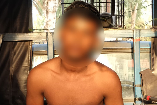৯৯৯-এ ফোন পেয়ে ধর্ষককে আটক করলো পুলিশ