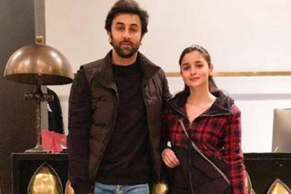রণবীরের পর এবার করোনায় আক্রান্ত আলিয়াও