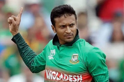 এবার সাকিবের বায়োপিক বানাবে বলিউড