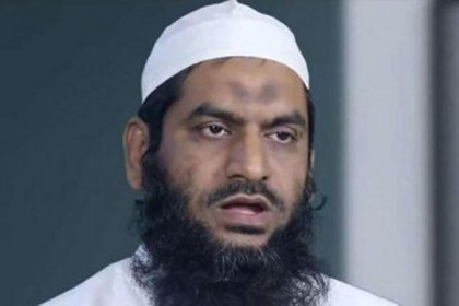 বাকিটা বাসায় এসে বলছি, ফোনালাপে স্ত্রীকে মামুনুল

