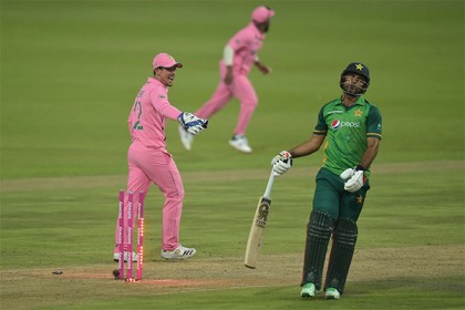 ১৯৩ রান করেও দলকে জেতাতে পারলেন না ফখর জামান!
