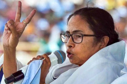‘এক পায়েই বাংলা জয় করব, দুই পায়ে আগামী দিন দিল্লি জয়’ 

