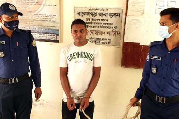 বাকেরগঞ্জে ছিনতাই মামলার প্রধান আসামি গ্রেফতার 

