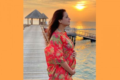 বিয়ের আগে অন্তঃসত্ত্বা হওয়া নিয়ে যা বললেন দিয়া
