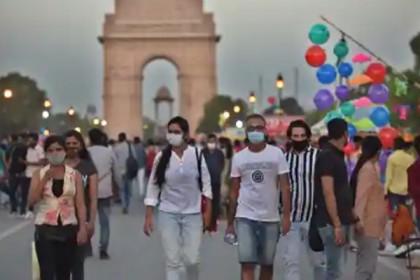 দিল্লিতে করোনা ঠেকাতে নাইট কারফিউ ঘোষণা
