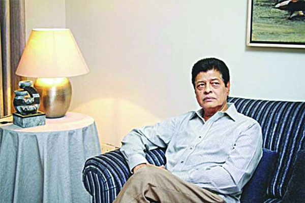 ফের ফারুকের অবস্থার অবনতি