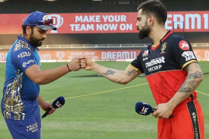 পর্দা উঠল আইপিএলের, টসে হেরে ব্যাটিংয়ে মুম্বাই