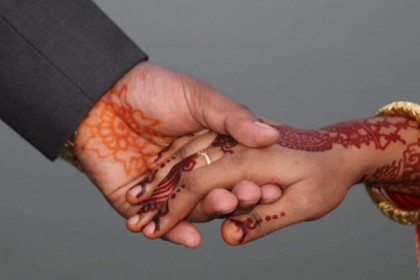 প্রশাসনের ভয়ে বিয়ে করতে আসেনি বর!