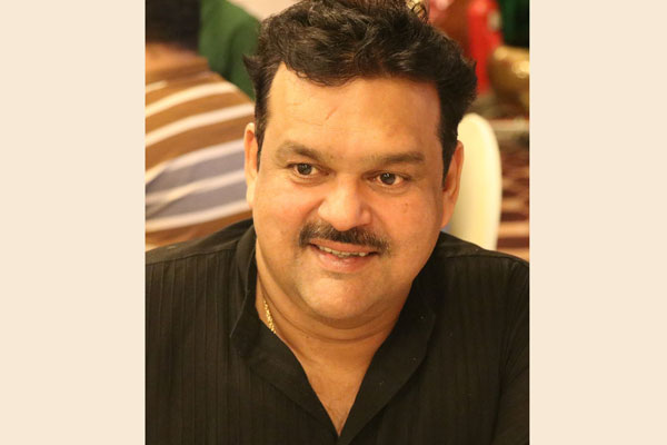 করোনায় আক্রান্ত আকরাম খান