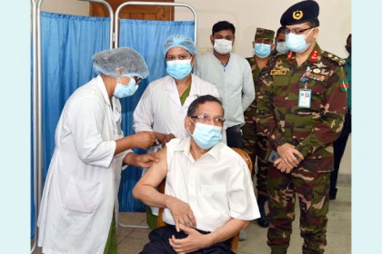 দ্বিতীয় ডোজের টিকা নিলে এই রোগের তীব্রতা কমে যাবে: আইনমন্ত্রী

