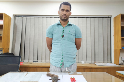 ২৭ মামলার আসামি দিদারুল আলম গ্রেফতার
