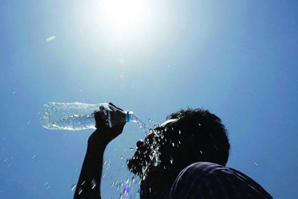 তিন দিনে তাপমাত্রা আরও বাড়তে পারে  


