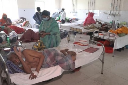 বরিশাল শেবাচিমে ২৪ ঘন্টায় করোনা পজেটিভসহ ৮ জনের মৃত্যু