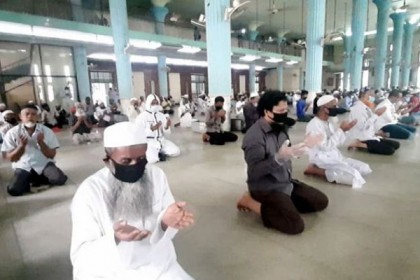 তারাবি ও মসজিদে জামাতে নামাজে নতুন নির্দেশনা

