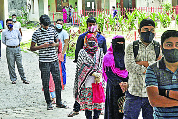বাড়িতে চিকিৎসা নিচ্ছে ৯৪ ভাগ রোগী