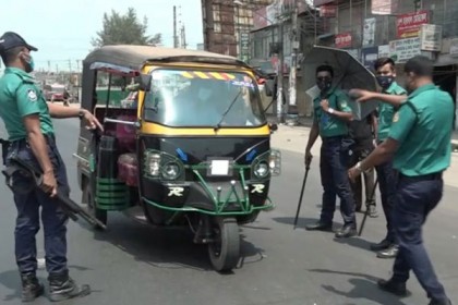 বরিশালে প্রয়োজন ছাড়া বের হচ্ছে না মানুষ