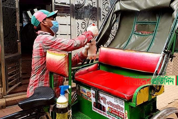 স্বাস্থ্য সচেতন রিকশাচালক মনির!