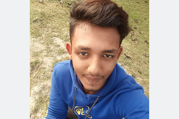 স্কুলছাত্রীর অশ্লীল ছবি ফেসবুকে, যুবক কারাগারে