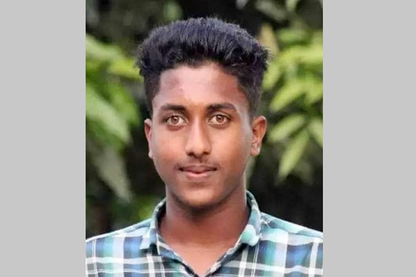 নবম শ্রেণীর ছাত্রীকে ধর্ষণের অভিযোগে থানায় মামলা 