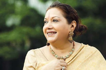 কবরীর প্রস্থানে ফেসবুকে তারকাদের শোকের ছায়া