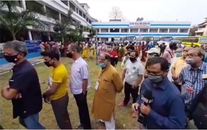 পশ্চিমবঙ্গে বিধানসভা নির্বাচন: ৫ম ধাপের ভোটগ্রহণ চলছে
