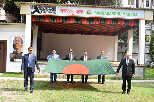 বহির্বিশ্বে কলকাতায় বাংলাদেশের প্রথম পতাকা উত্তোলন দিবস উদযাপন
