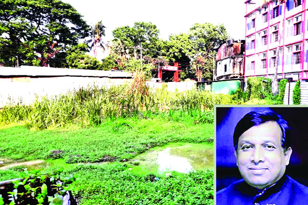 মসজিদের জায়গায় মার্কেট নির্মাণের পাঁয়তারা