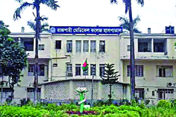 করোনার টিকার দ্বিতীয় ডোজ নিতে ভোগান্তি