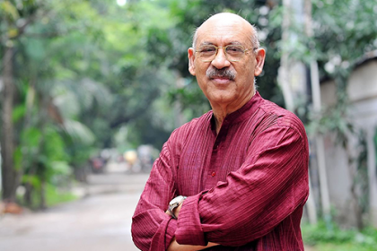করোনাকে জয় করলেন ৭৬ বছর বয়সী আবুল হায়াত