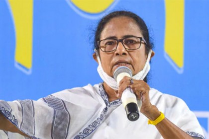 পশ্চিমবঙ্গ নির্বাচন; ঈদের দিনে ভোটগ্রহণ নিয়ে মমতার ক্ষোভ