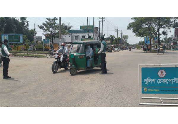 সিলেটে লকডাউন অমান্য করায় ৩৫০ মামলা, ৪২০টি গাড়ি রেকারিং

