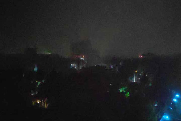 রাজধানীতে ৮৫ কিমি বেগে কালবৈশাখীর দাপট

