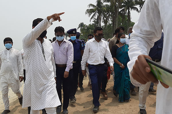 শেখ হাসিনা দেশের কৃষকের মুখে হাসি দেখতে চান : পানি সম্পদ উপমন্ত্রী  