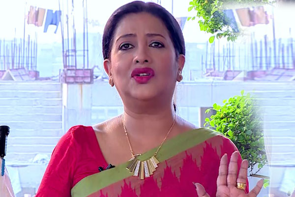 সরকারের উচিত কারফিউ জারি করা : সুবর্ণা মুস্তাফা