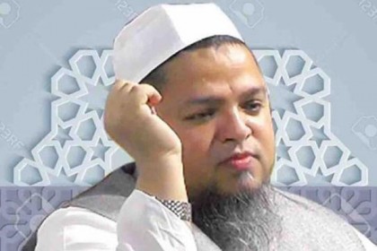 হেফাজতের যুগ্ম মহাসচিব খালেদ সাইফুল্লাহ রিমান্ডে

