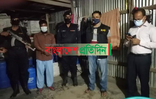 পটুয়াখালীতে দুই লাখ রেনু পোনা জব্দ, আটক ৫