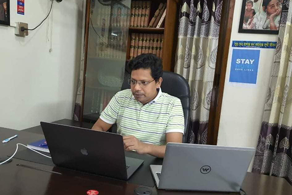 আইসিইউ নেই নাটোর সদর হাসপাতালে, পলকের ক্ষোভ