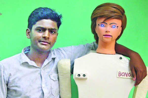 সুজনের কথা বলা  ‘বঙ্গ’ রোবট