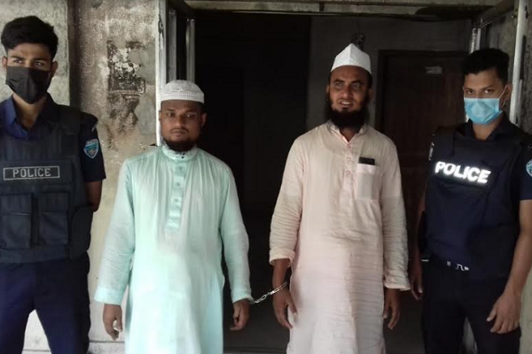 ব্রাহ্মণবাড়িয়ায় তাণ্ডব: মসজিদের মাইকে ঘোষণা দেয়া দুই ইমাম গ্রেফতার