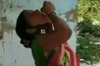 পশ্চিমবঙ্গে বহু মানুষ নিজেই সংগ্রহ করছেন নিজের করোনার নমুনা

