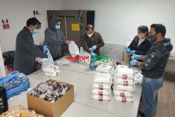 বাংলাদেশ কানাডা অ্যাসোসিয়েশন অফ ক্যালগেরির ইফতার বিতরণ