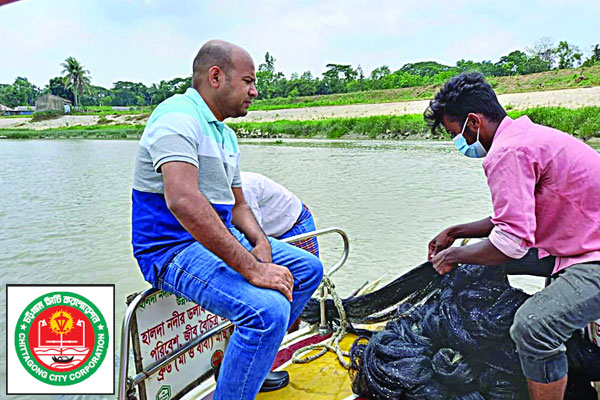 প্রজনন মৌসুমেও হালদায় শিকারিরা তৎপর