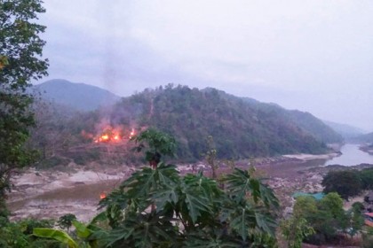 এবার বিদ্রোহীদের কাছে সেনা ঘাঁটির নিয়ন্ত্রণ হারালো মিয়ানমার সেনাবাহিনী